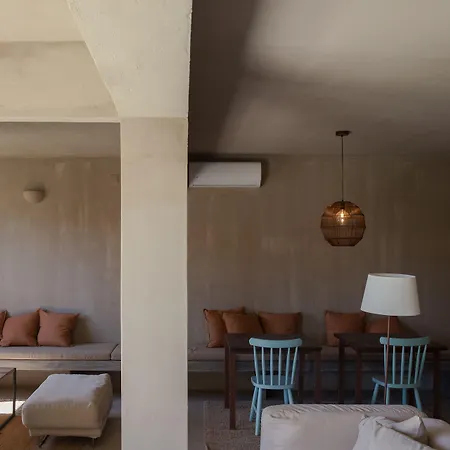 Bed & Breakfast Valley House 4*