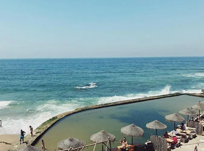 Valley House 滨海阿泽尼亚什