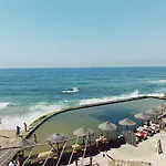 Bed and breakfast Valley House Azenhas do Mar