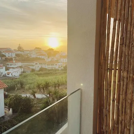 Valley House 4* Азеньяш-ду-Мар