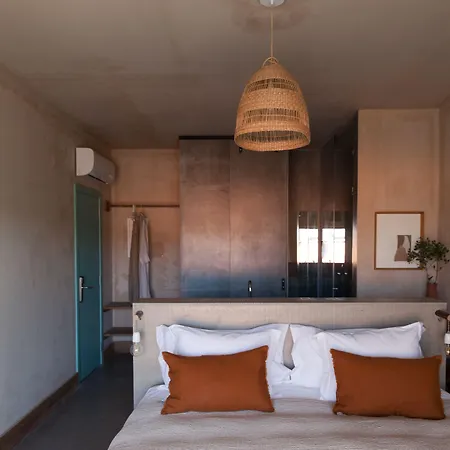 B&B Valley House 4*