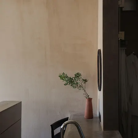Valley House