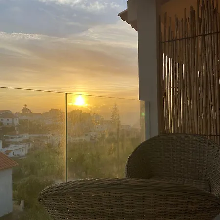 Couette-café Valley House 4*