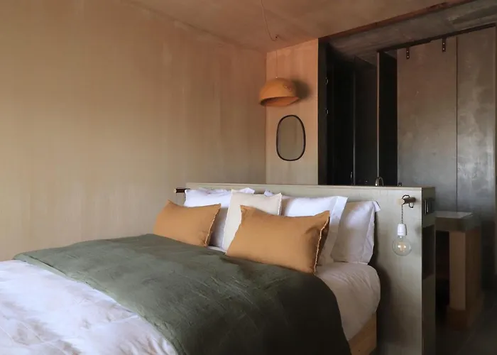 Valley House Bed & Breakfast