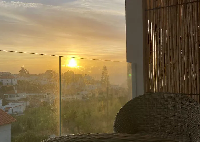 Bed and Breakfast Valley House 4*